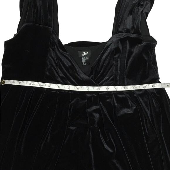 H&M Dress Black Velvet Sleeveless Mini V-Neck Women's Large Party Formal Event - Picture 5 of 6